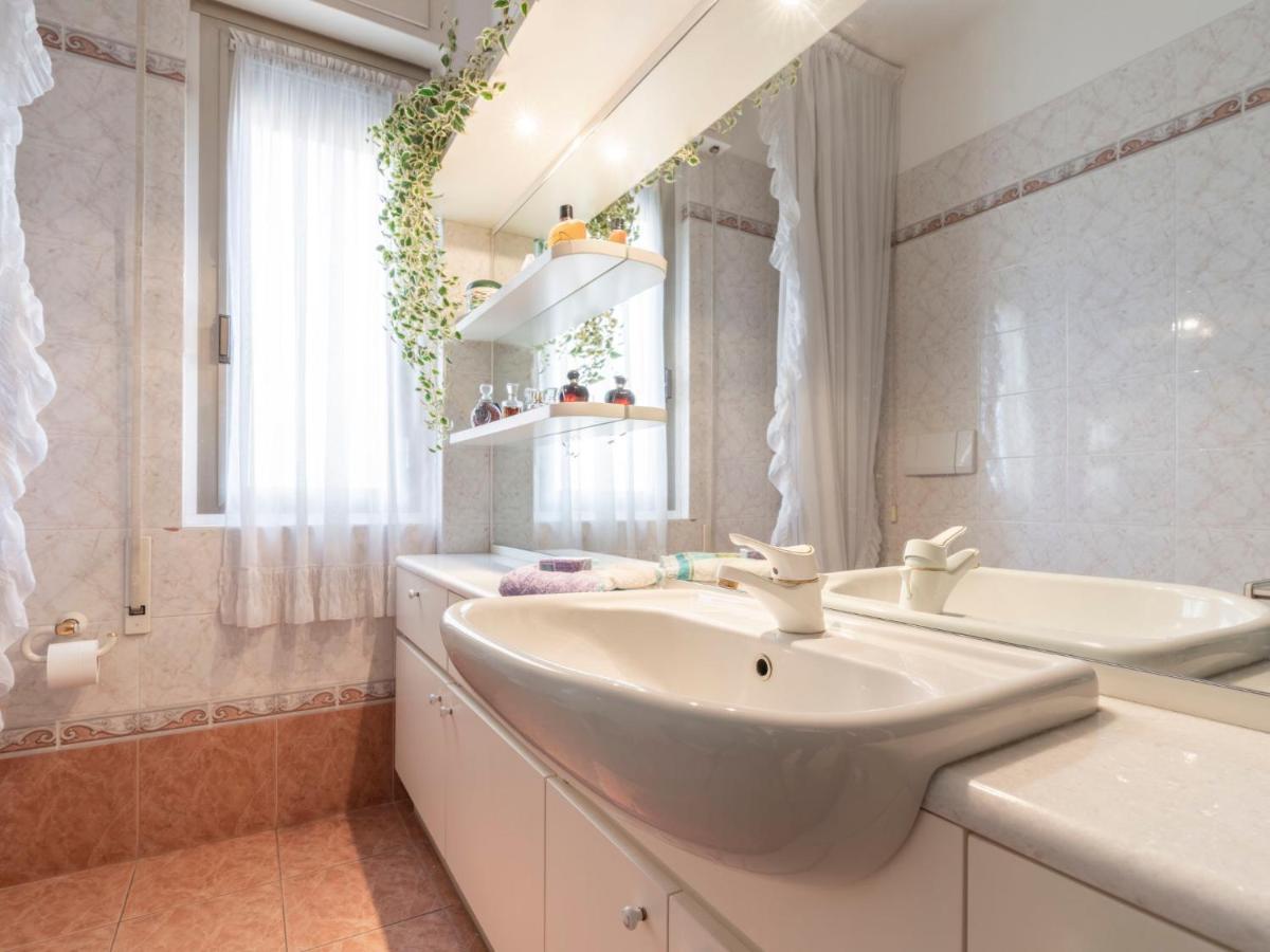 Apartment Casa Giuliana By Interhome Imperia Luaran gambar