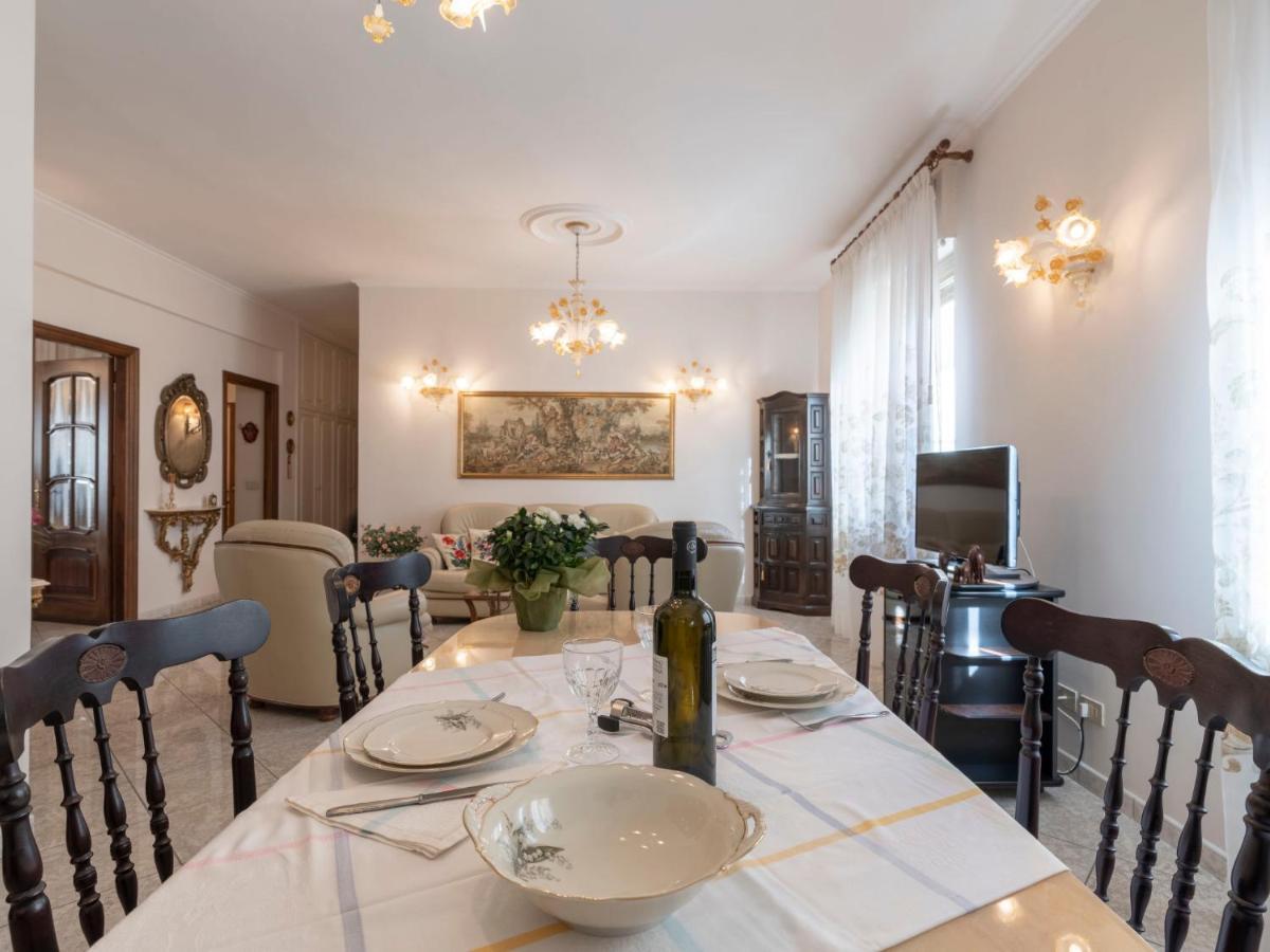 Apartment Casa Giuliana By Interhome Imperia Luaran gambar